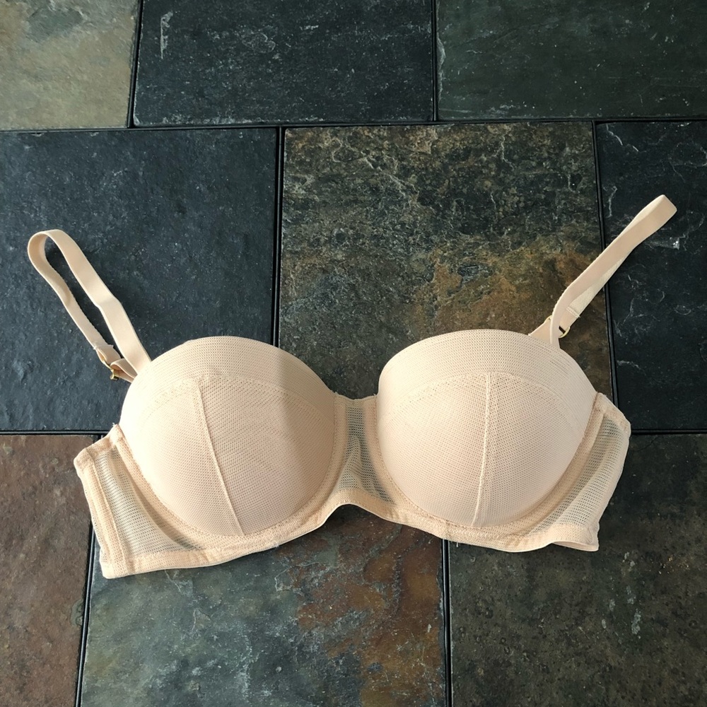 NWOT Nude Lively Bra size 34B